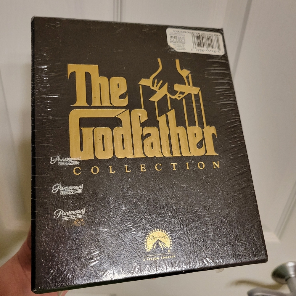 The Godfather Collection ~ NOS ~ 1997 Paramount ~ 6 VHS Tapes ~ Original Pkg